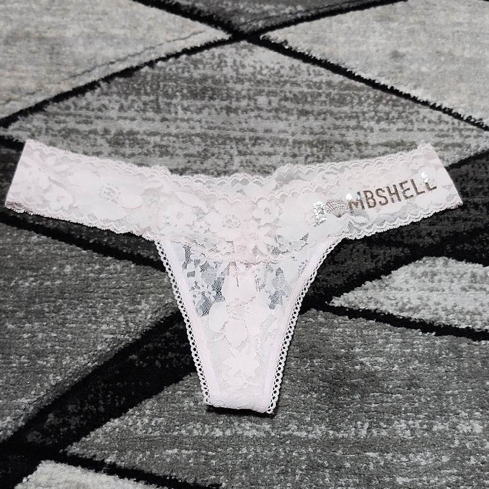 VICTORIAS SECRET 2018 STRING LIGHT-PINK LACE SILVER-SHINE BOMBSHELL THONG